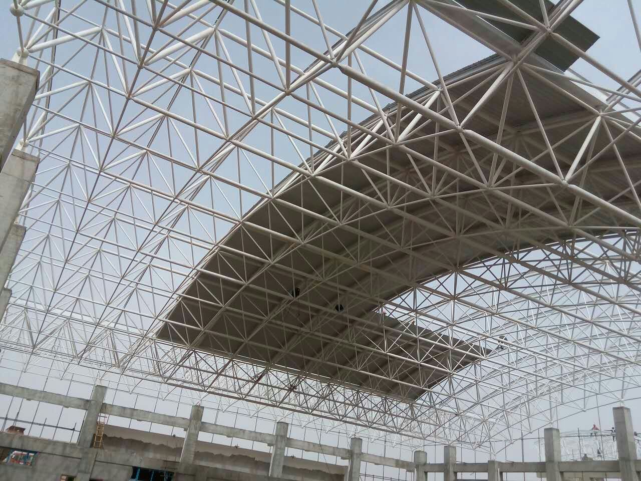 新余青岛一汽网架